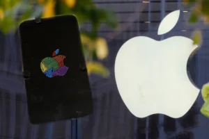 The Anti-Apple Movement